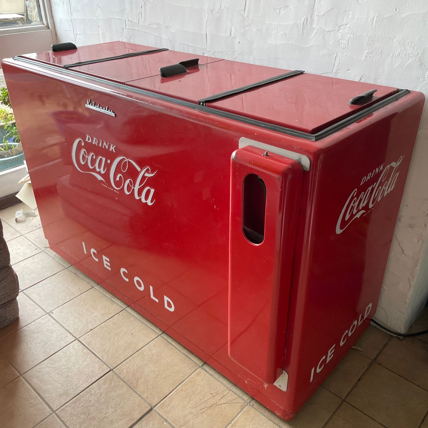 Vintage Coca Cola Kelvinator 1950s Chest Fridge (Fully Operational)