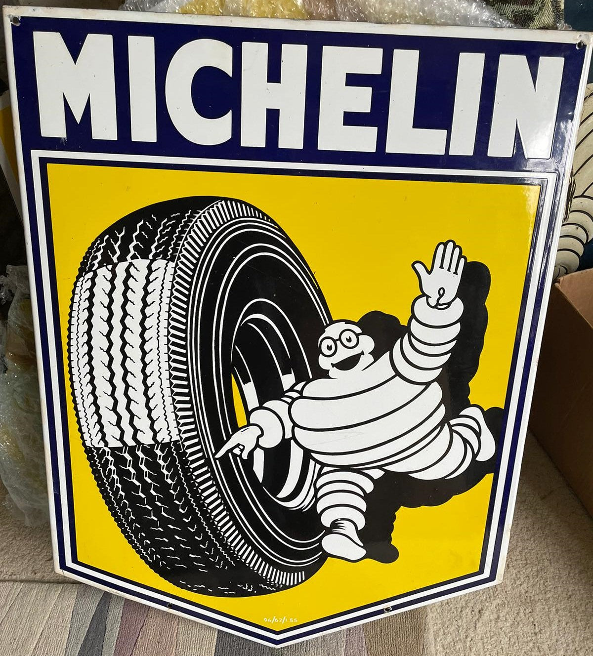 Michelin Bibendum Shield Sign