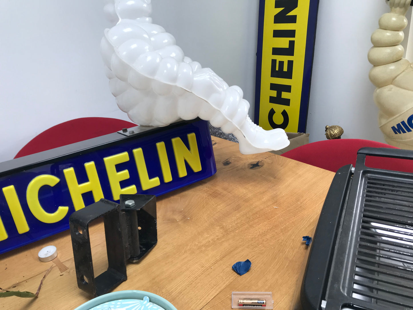 Michelin Bibendum Illuminated Clignote Sign 1960’s