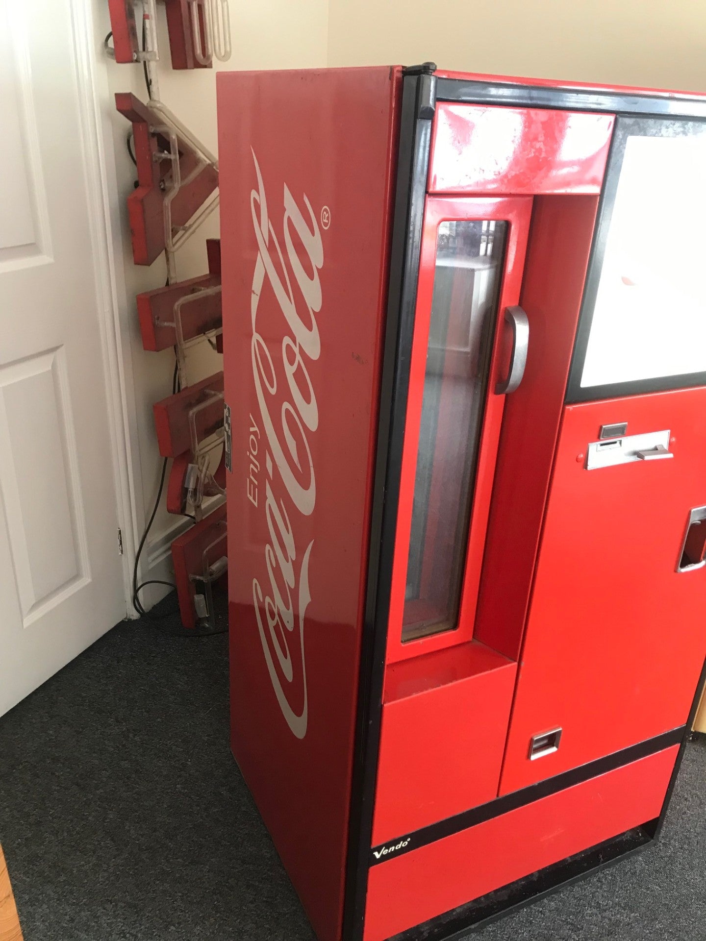 Vintage 1960's Coca Cola Vendo Vending Machine